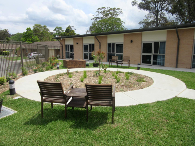 Agris-Hutrof-House-gardens-5-768x576 | RSL LifeCare - provide care and service to war veterans, retirement villages and accommodation, aged care services and assisted living