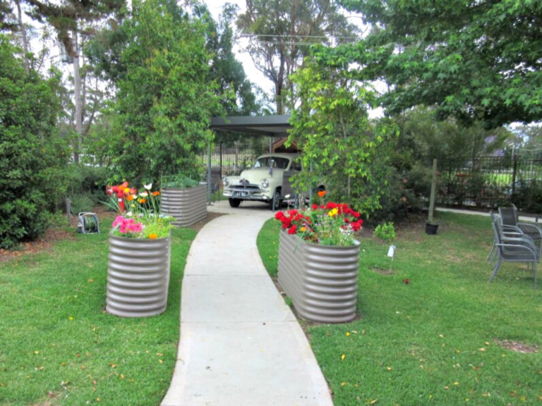 Agris-Hutrof-House-gardens-6-768x576 | RSL LifeCare - provide care and service to war veterans, retirement villages and accommodation, aged care services and assisted living