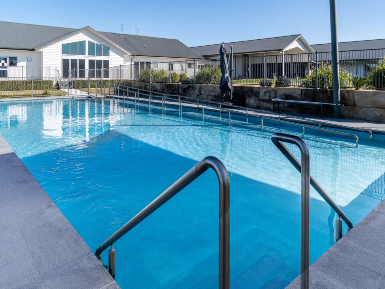 Horizons-Retirement-Village-Outdoor-Pool-3-of-3-1-768x576 | RSL LifeCare - provide care and service to war veterans, retirement villages and accommodation, aged care services and assisted living