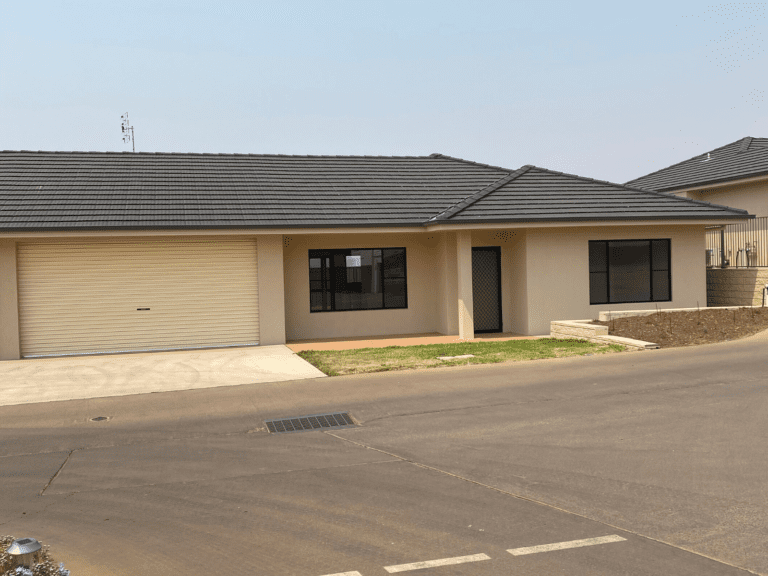 Horizons-Village-Dubbo-Front-768x576 | RSL LifeCare - provide care and service to war veterans, retirement villages and accommodation, aged care services and assisted living
