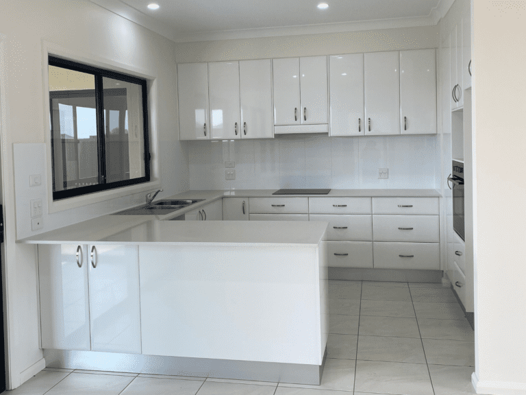 Horizons-Village-Dubbo-Kitchen-768x576 | RSL LifeCare - provide care and service to war veterans, retirement villages and accommodation, aged care services and assisted living