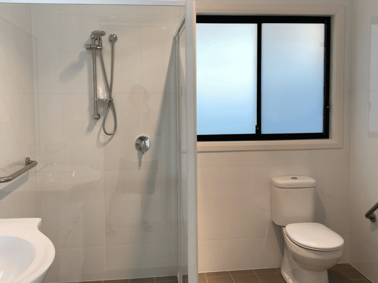 Horizons-Village-Dubbo-bathroom-768x576 | RSL LifeCare - provide care and service to war veterans, retirement villages and accommodation, aged care services and assisted living