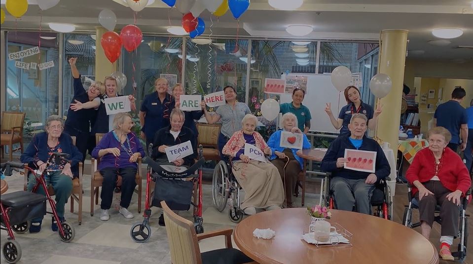 Aged-Care-employee-day2 | RSL LifeCare - provide care and service to war veterans, retirement villages and accommodation, aged care services and assisted living